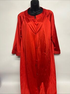 jcpenney Bright Red Lightweight Shell robe loungewear housecoat vintage nylon